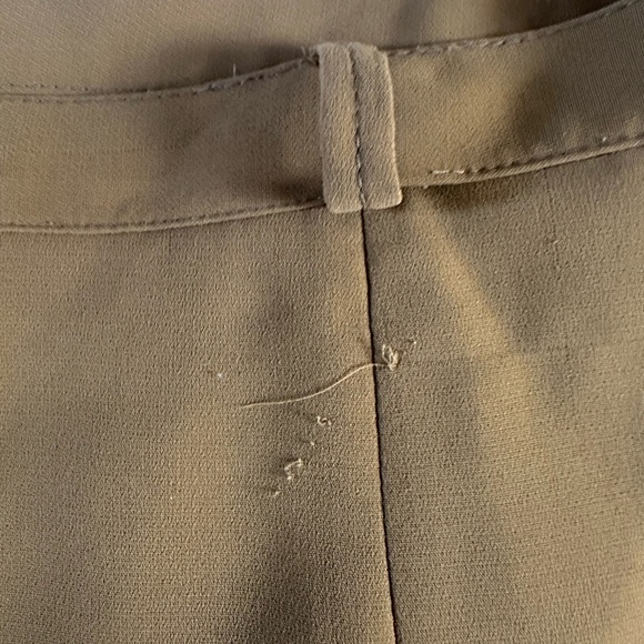 Green Pleated Pencil Skirt Knee-Length Work - Picture 4 of 7